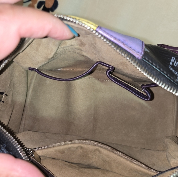 💯 Authentic MCM Black & Purple Visetos Princess Lion Boston Bag - Picture 5 of 16